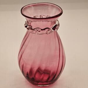 Pilgrim Cranberry Glass Ruffled Rim Swirl Vase Vintage Hand Blown 5.5 Inch